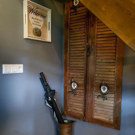 Bed And Breakfast Piekoo Belloo Weert Exterior photo